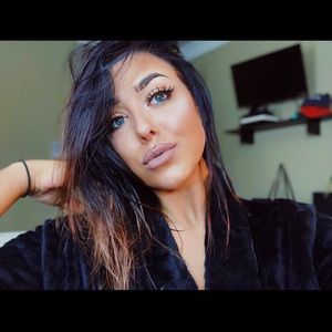 Meet your Posher, Jordan